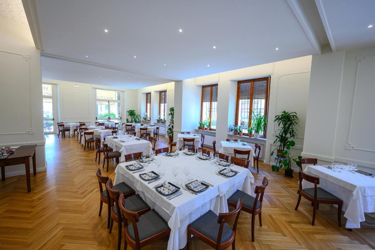 אסיסי Hotel Moderno מראה חיצוני תמונה