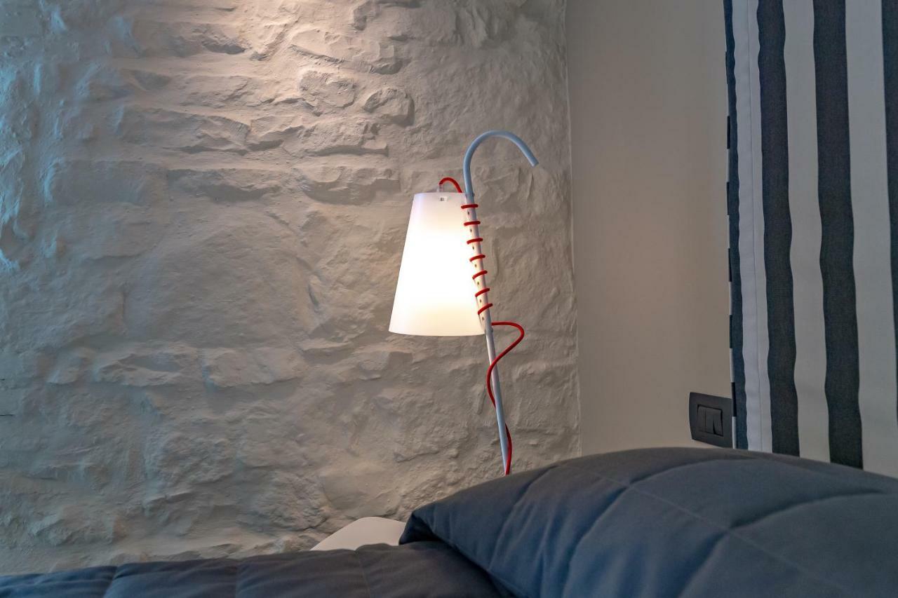 אסיסי Hotel Moderno מראה חיצוני תמונה